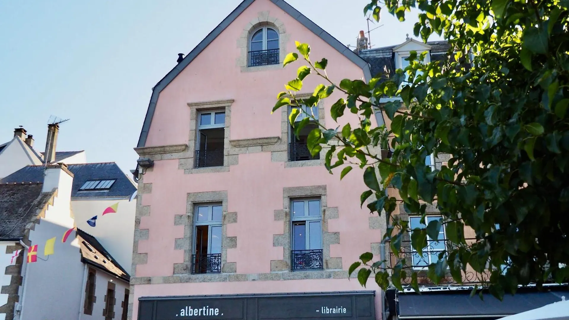 Maison Le Rose Concarneau 0*,
